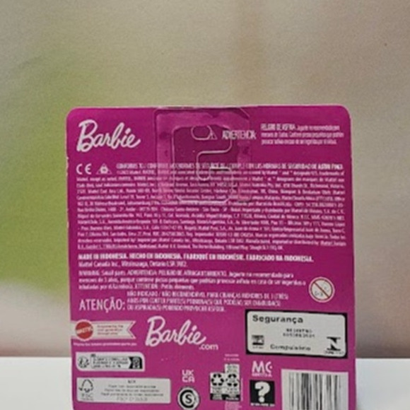 BARBIE Toys, Chelsea Doll and Accessories, Travel Set with Puppy NWT - Picture 2 of 7